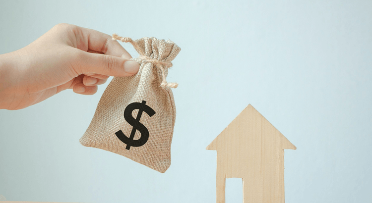 who’s buying homes with cash right now?
