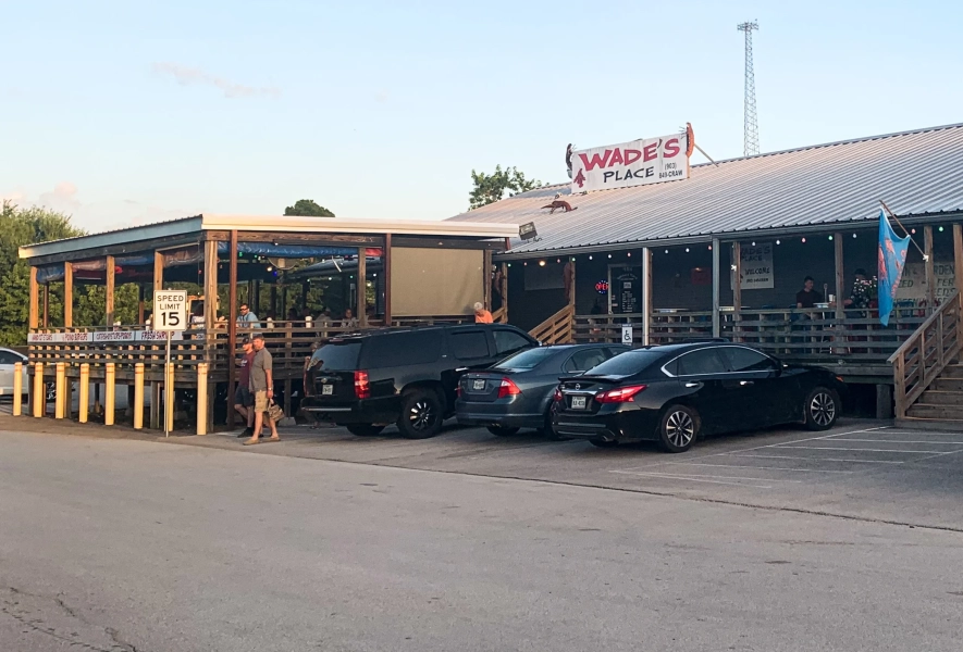 chandler wades place